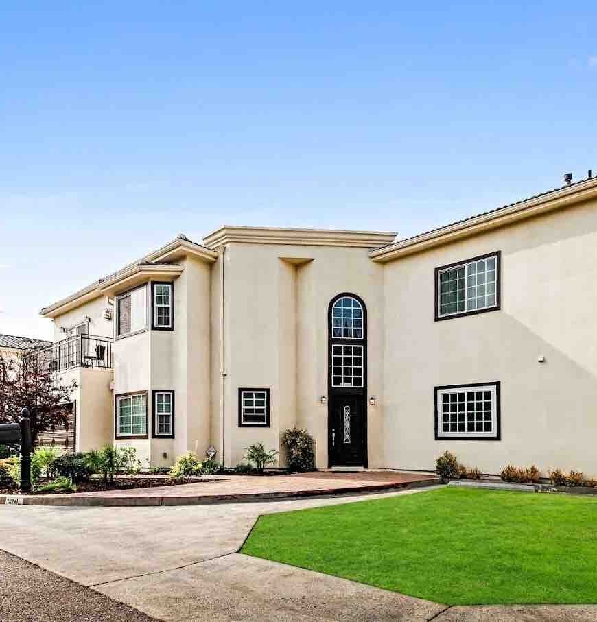 Sanctuary Treatment Center Featured Image