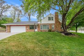 Arch Halfway House Featured Image