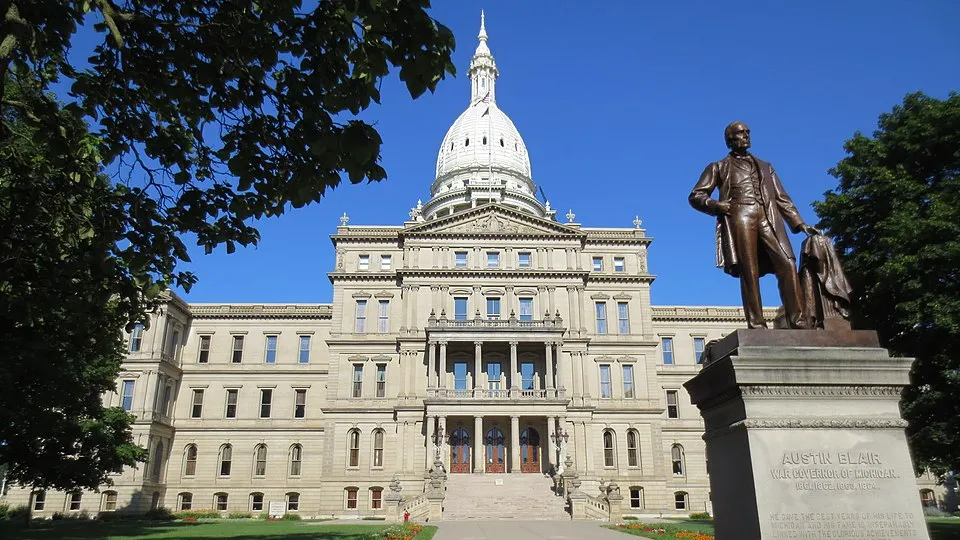 Lansing Featured Image
