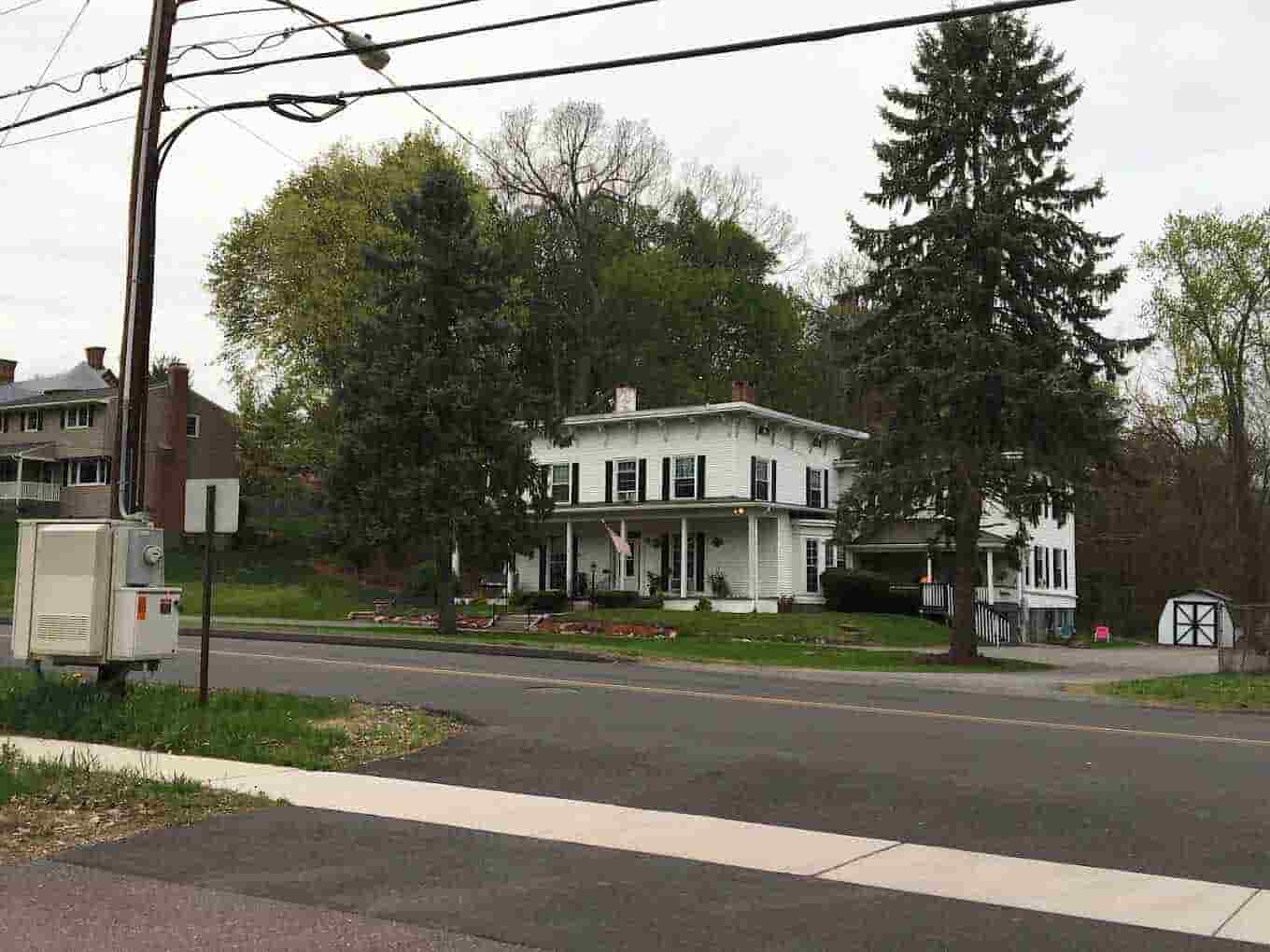Clayton House Featured Image